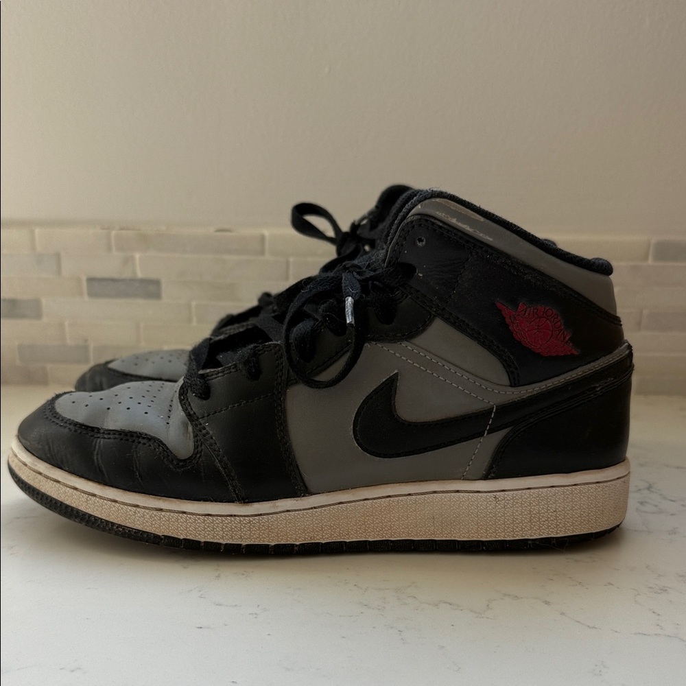 Black and Gray Nike Jordan Mid Sneakers Youth 6.5/ Women’s 8